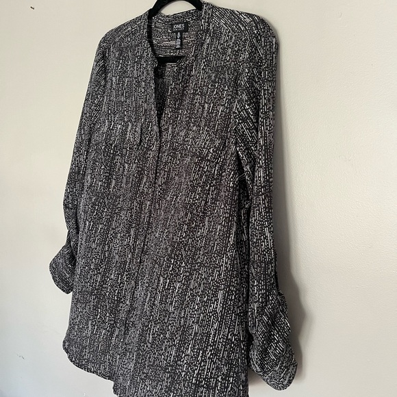 Jones New York patterned blouse - Picture 4 of 4
